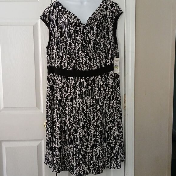 Laura Jeffries black white print  career  midi dress Sz 18W  NWT - Picture 1 of 7